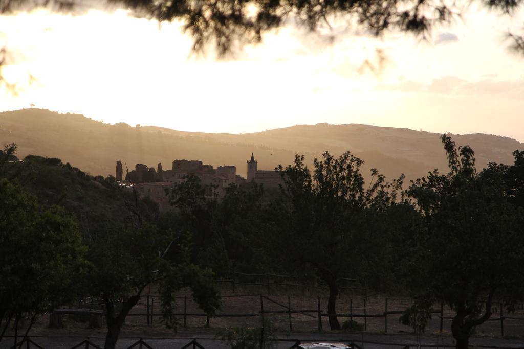 Casale Drinzi Villa Collesano Szoba fotó